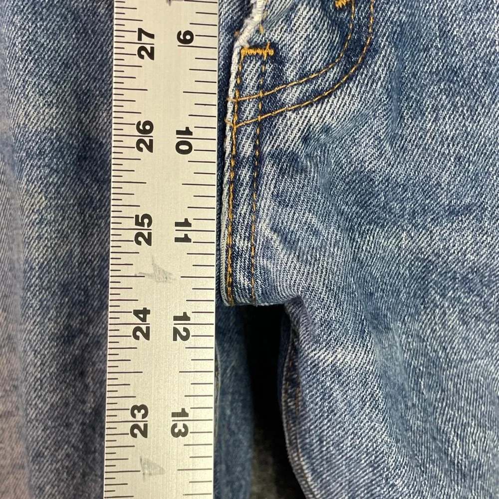Levi 501 Jeans Mens 40x28 Blue Straight Leg Denim Light Wash Classic Casual